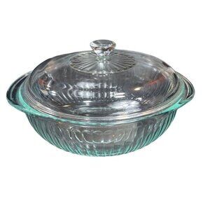Vintage Pyrex casserole bowl with lid 024-S Clear Glass Casserole Bake 2Qt USA
